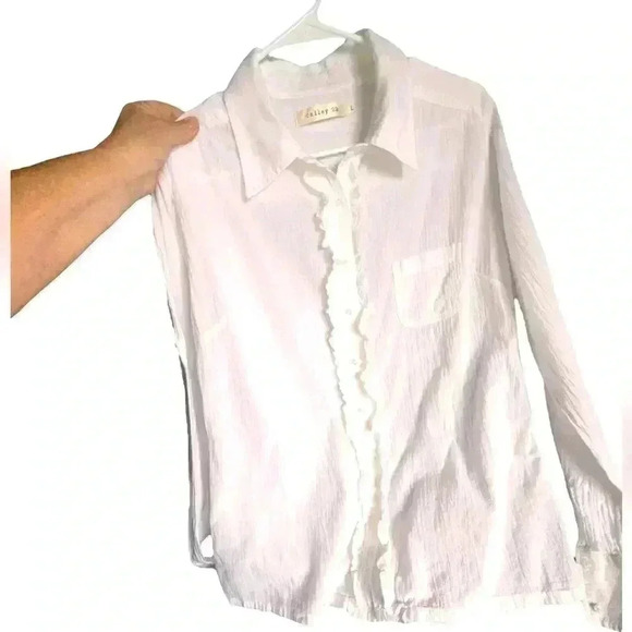 Caily22 size large white 100 % cotton ruffle front long sleeve button down. - Picture 3 of 12